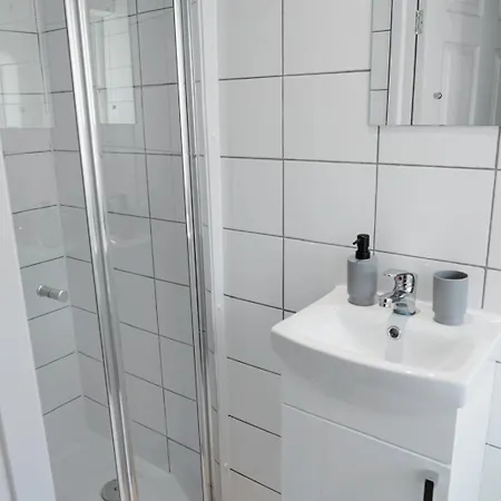 Cosy Ensuite Bedroom I 5Min Walk From Bramall Lane Stadium Sheffield Exterior foto