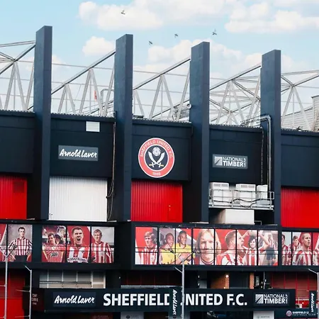 Cosy Ensuite Bedroom I 5Min Walk From Bramall Lane Stadium Sheffield Exterior foto
